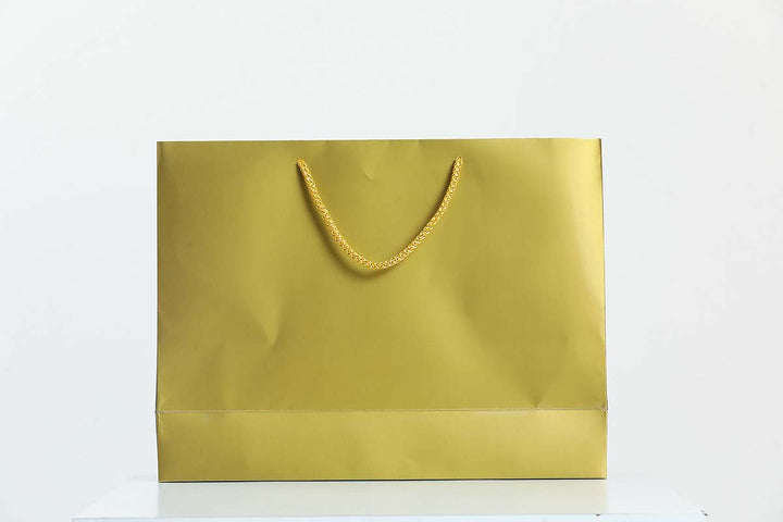 Gloss Gold Laminated Boutique Carrier Bags Wholesale - jqwholesale.com