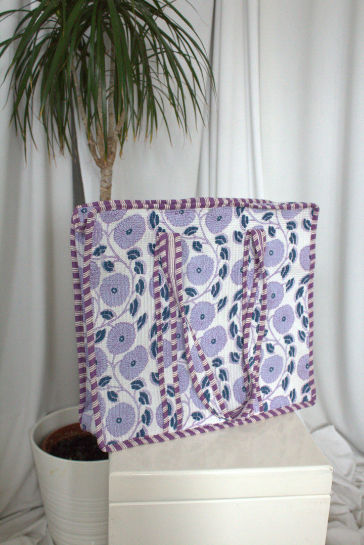 Quilted Printed Tote Bag in Purple Floral - jqwholesale.com