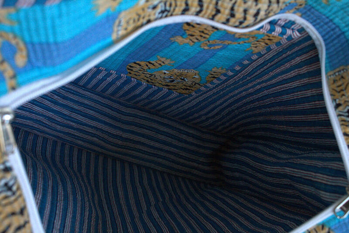 B10271_1 BLUE