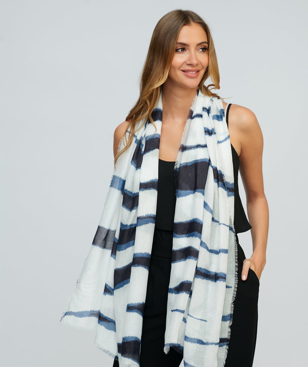 Zelda Scarf - Black/White