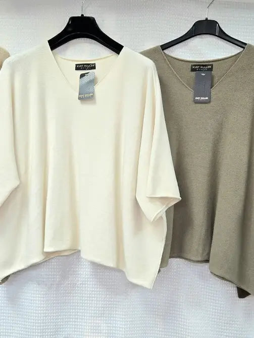 V Classic Soft touch drop sleeve Knit