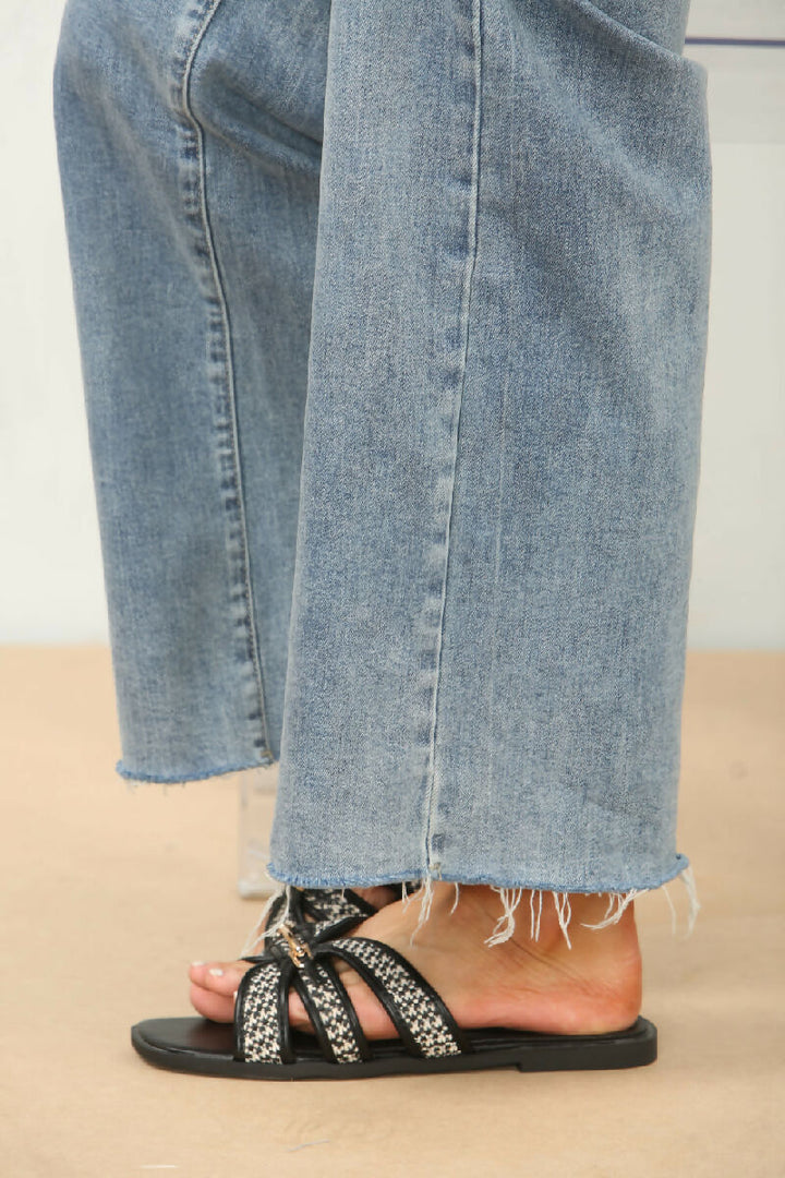 TT2BLACK_6_1000x1500