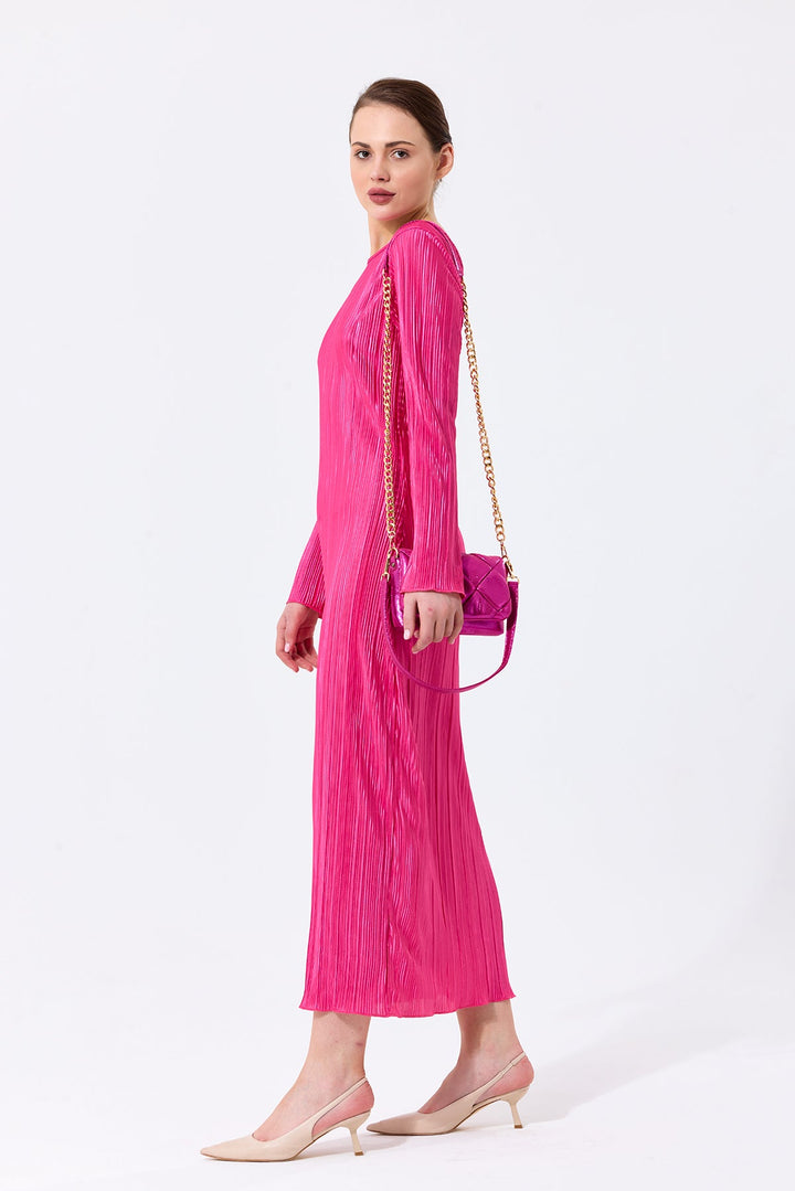 Long Sleeve Shift Pleated Maxi Dress in Fuchsia - jqwholesale.com