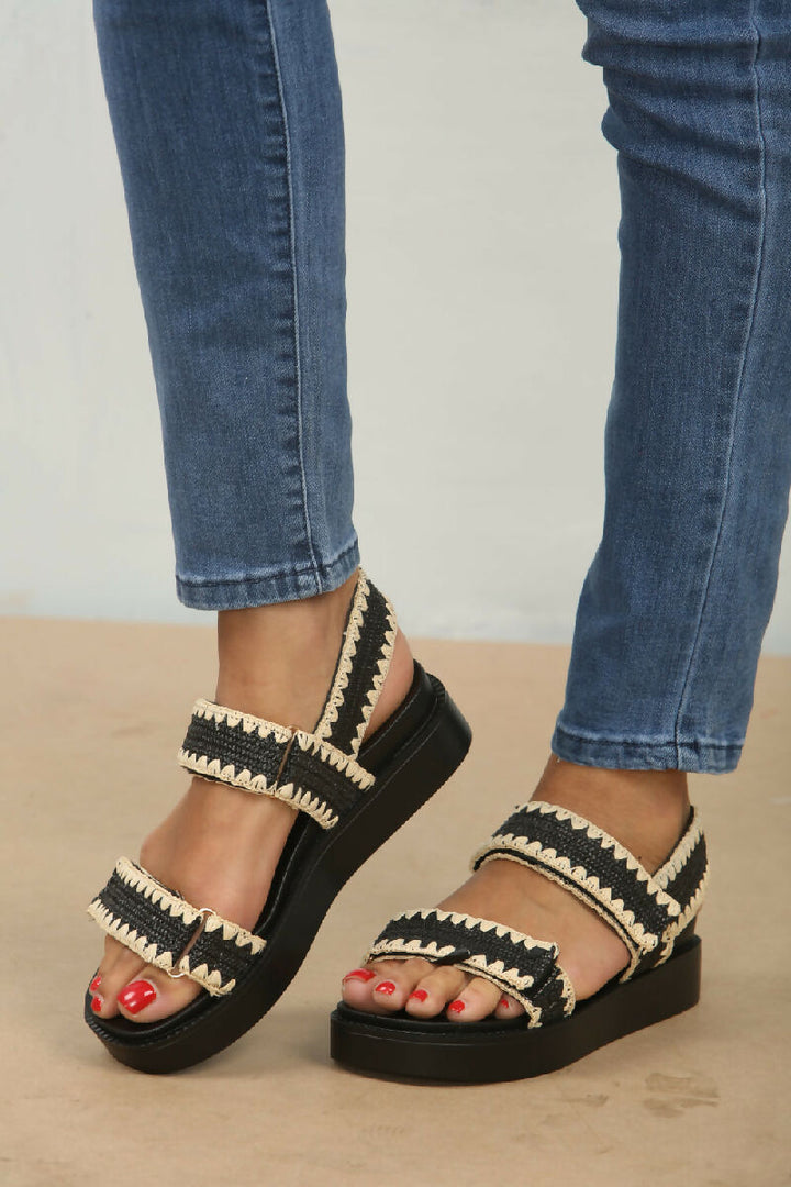 RB18 - BLACK RAFFIA (2)