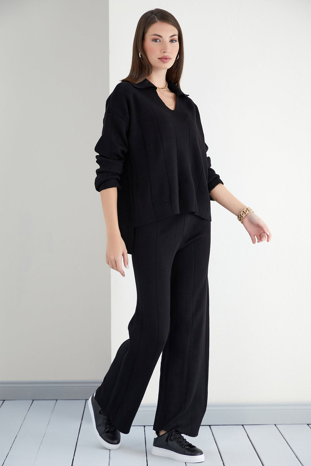 Oversize Striped Knitted Co Ord Set in Black - jqwholesale.com