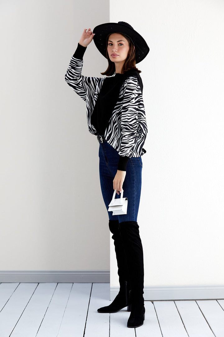 Bat Sleeve Oversize Knitted Jumper in Black/White Animal print - jqwholesale.com