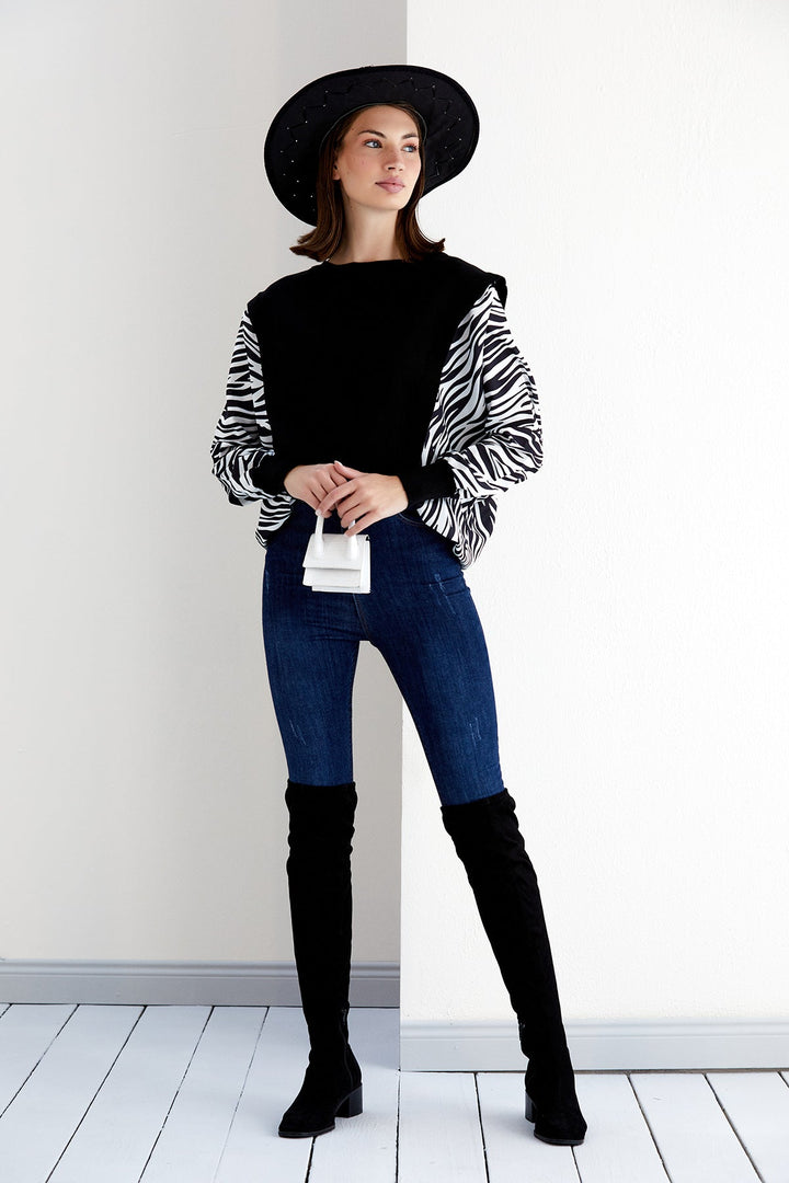 Bat Sleeve Oversize Knitted Jumper in Black/White Animal print - jqwholesale.com