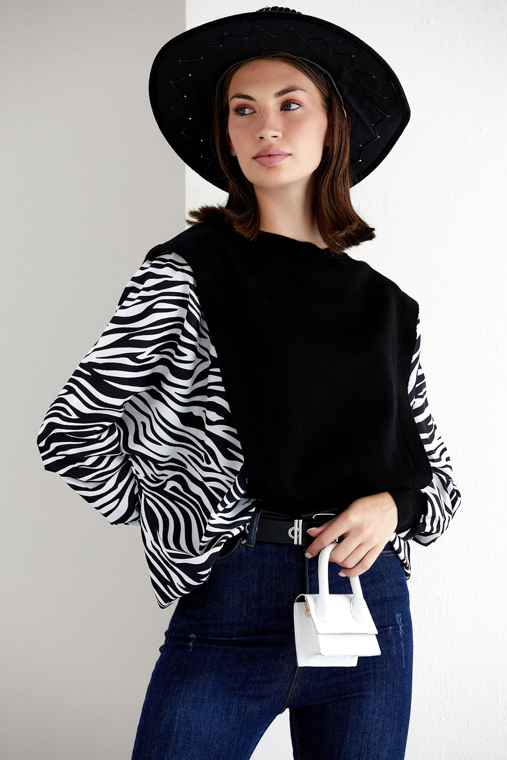 Bat Sleeve Oversize Knitted Jumper in Black/White Animal print - jqwholesale.com