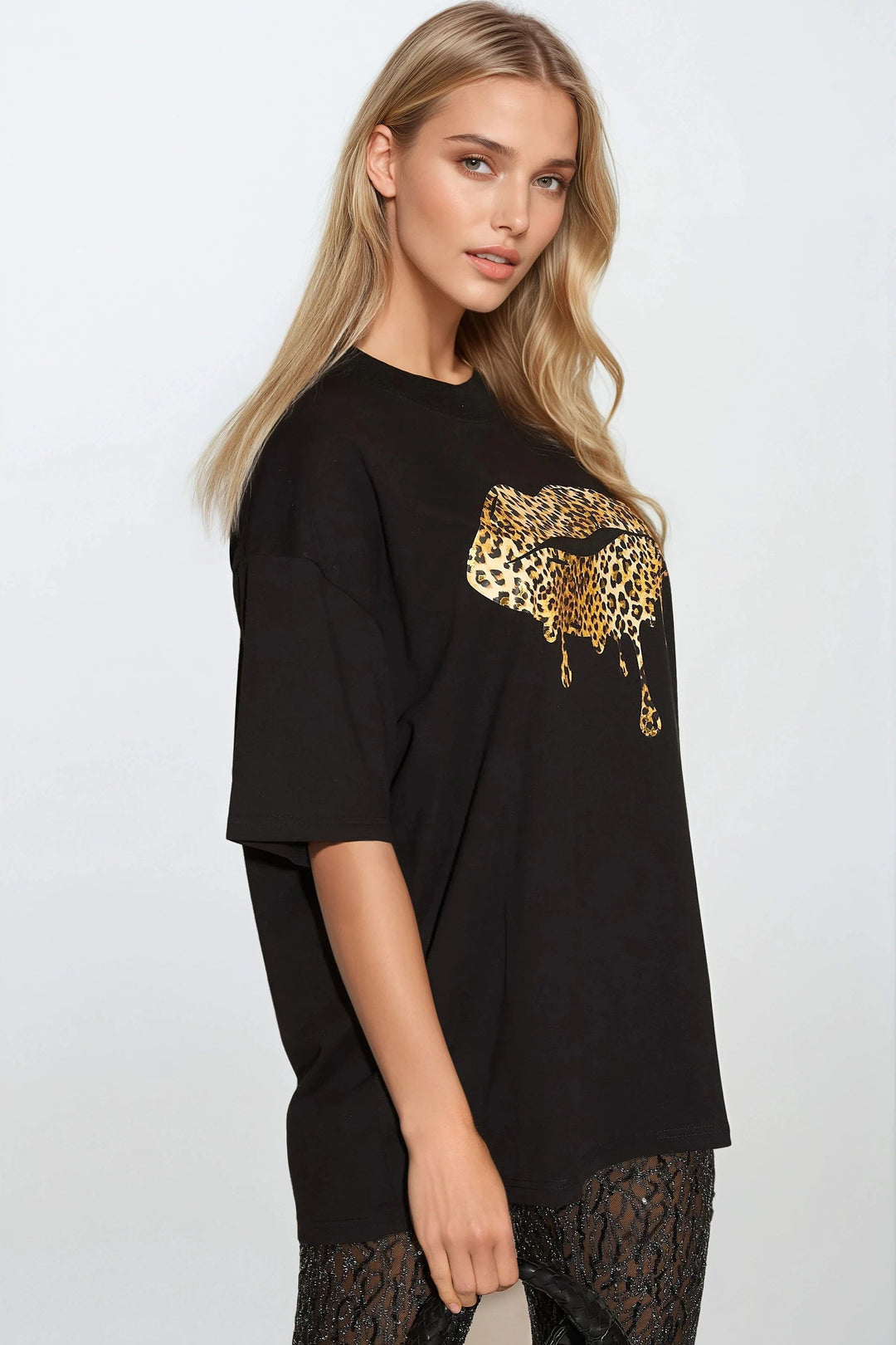 Black Oversized Leopard Print T-Shirt - jqwholesale.com