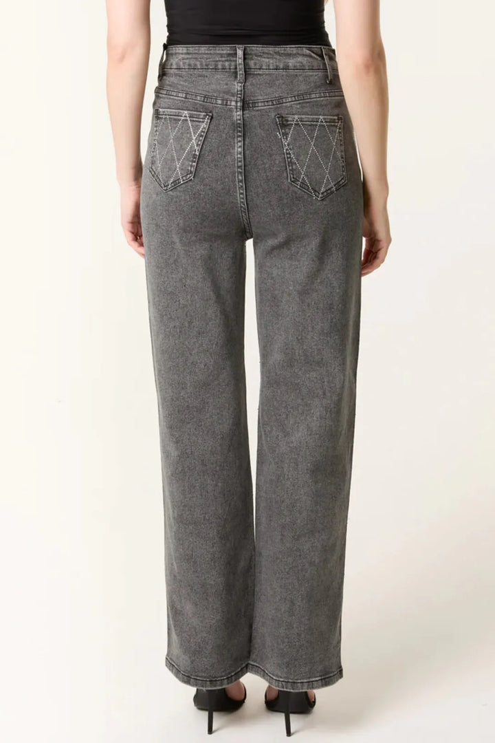 Black Wash Diamond Embellished Straight Leg Jeans - jqwholesale.com