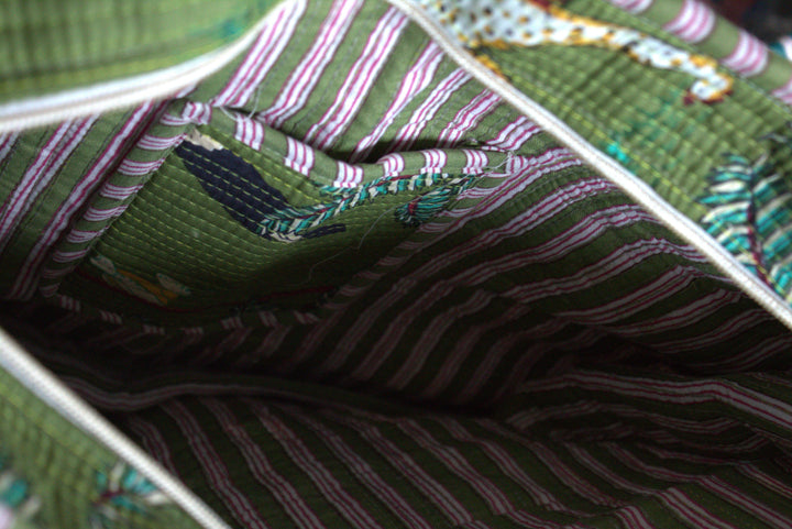 Quilted Printed Tote Bag in Green Tropical - jqwholesale.com