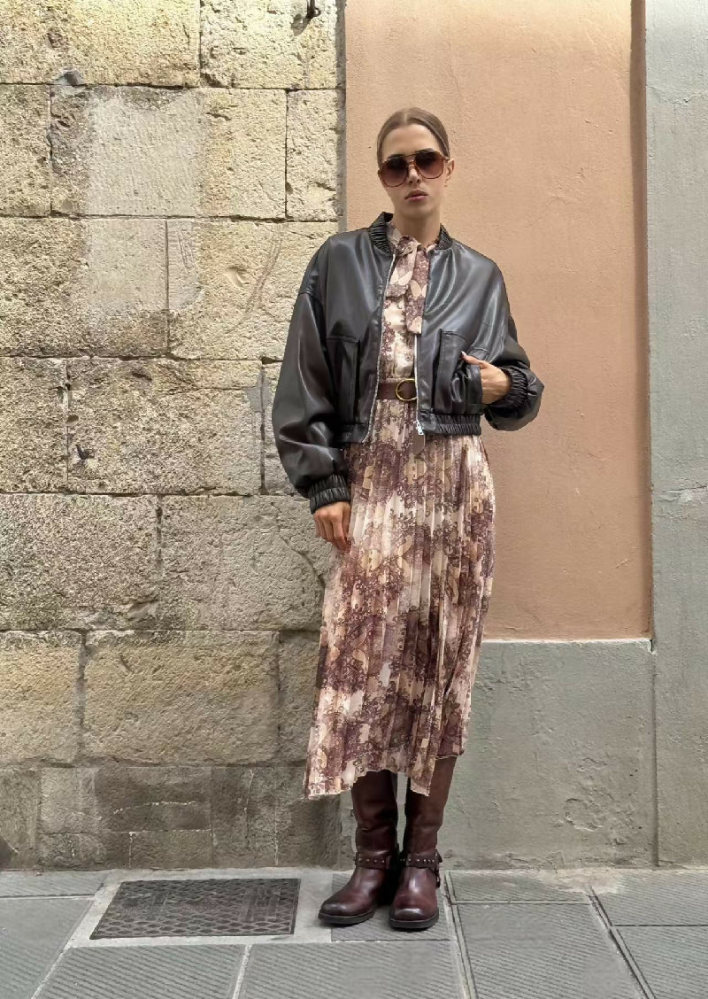 Pleated Dress with Vintage Print