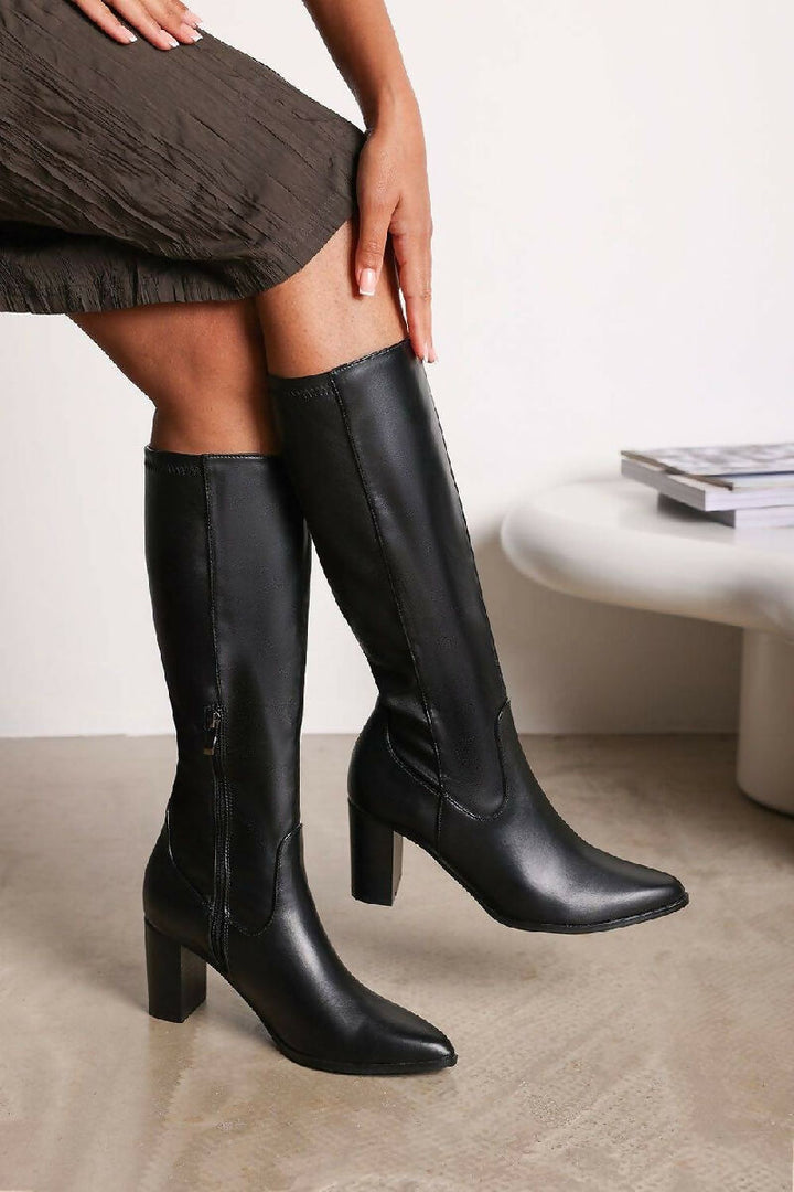 BLACK KNEE HIGH HEELED BOOT (PACK OF 12 PAIRS UK3-UK8) - jqwholesale.com