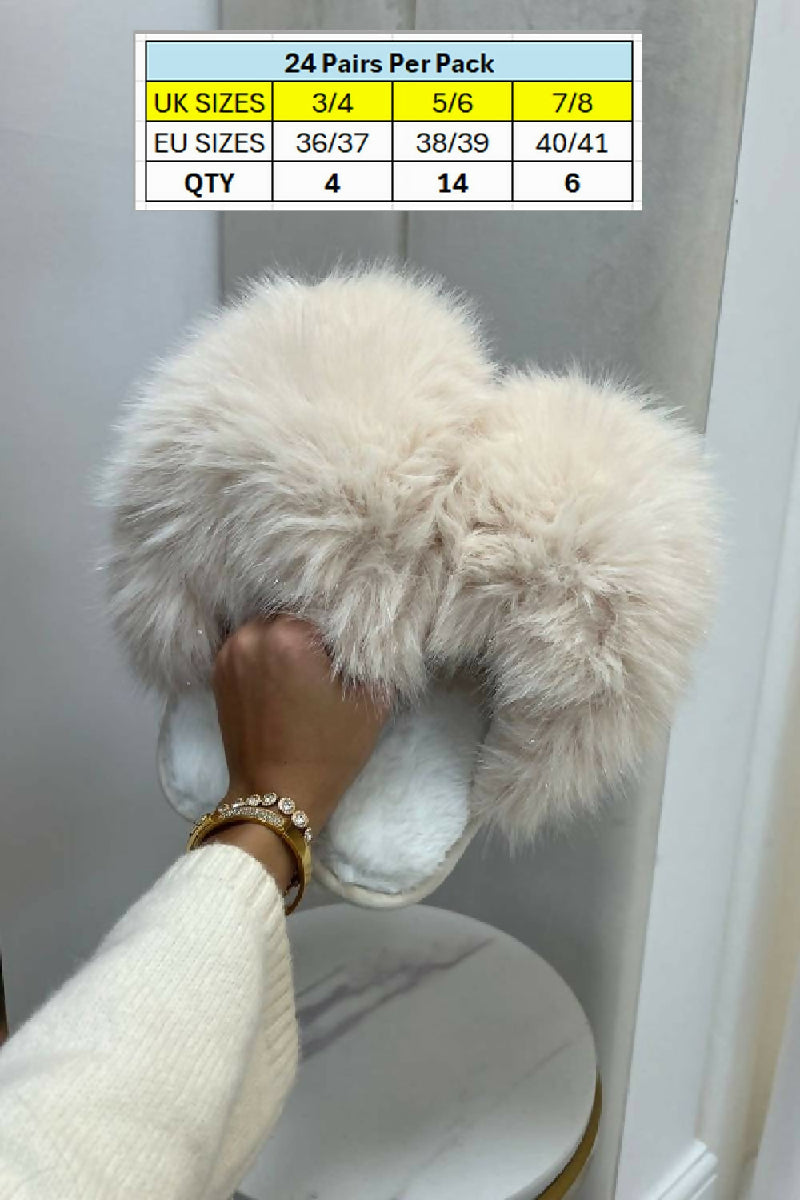 EXTREME COSY OVERSIZED CREAM FLUFFY FUR WINTER SLIPPERS (PACK OF 24 PAIRS UK3-UK8) - jqwholesale.com
