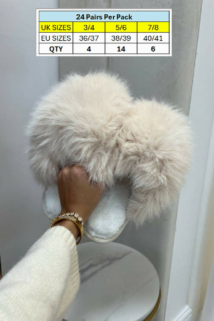 EXTREME COSY OVERSIZED CREAM FLUFFY FUR WINTER SLIPPERS (PACK OF 24 PAIRS UK3-UK8) - jqwholesale.com