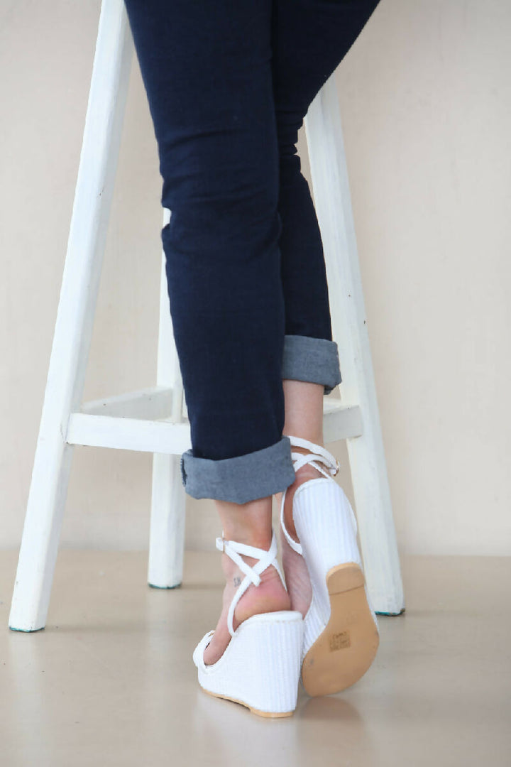 CWR2WHITE_7_1000x1500