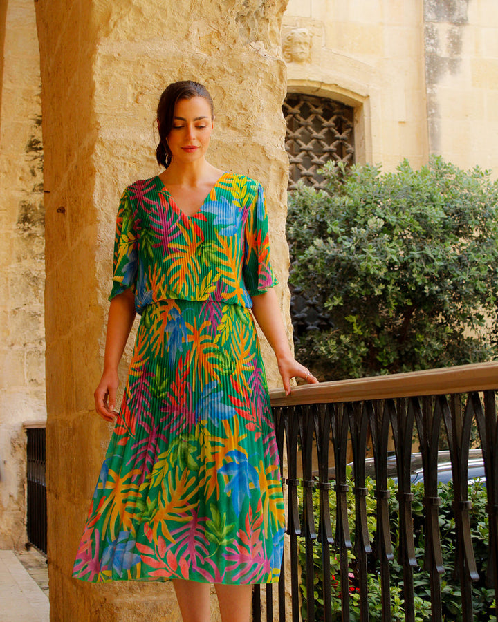 Palm Print Short Sleeve Plisse Layered Maxi Dress - jqwholesale.com