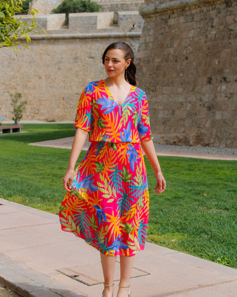 Palm Print Short Sleeve Plisse Layered Maxi Dress - jqwholesale.com