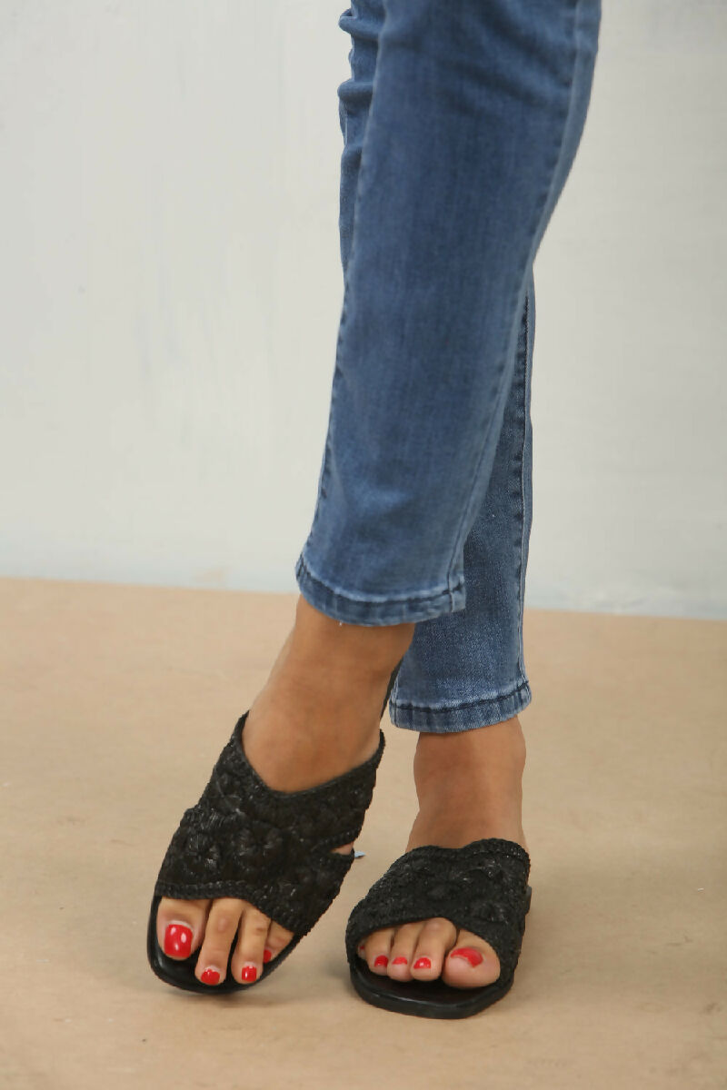 HY5001 - BLACK RAFFIA (6)