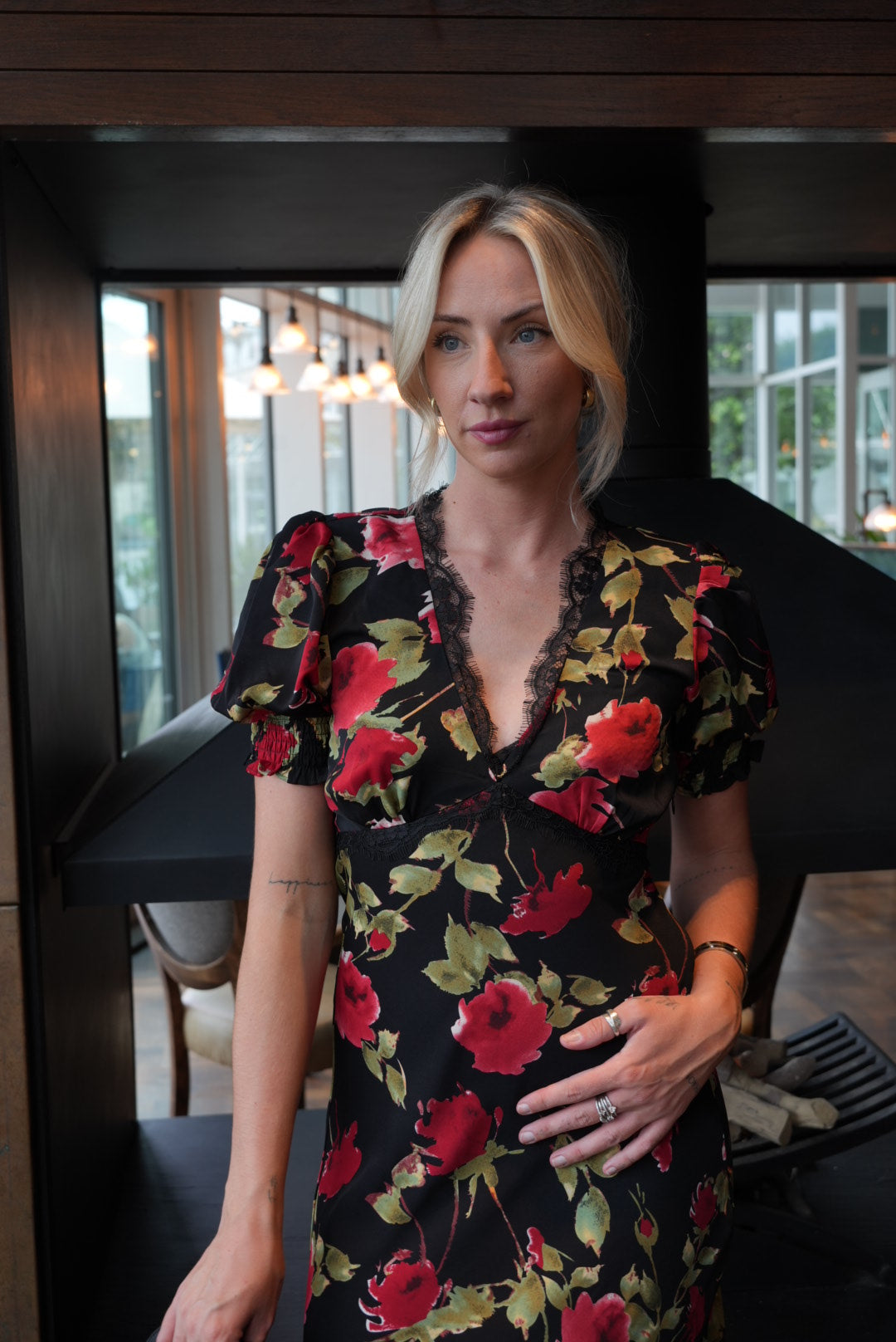 Black Floral Lace Trim Detail Midi Dress - jqwholesale.com