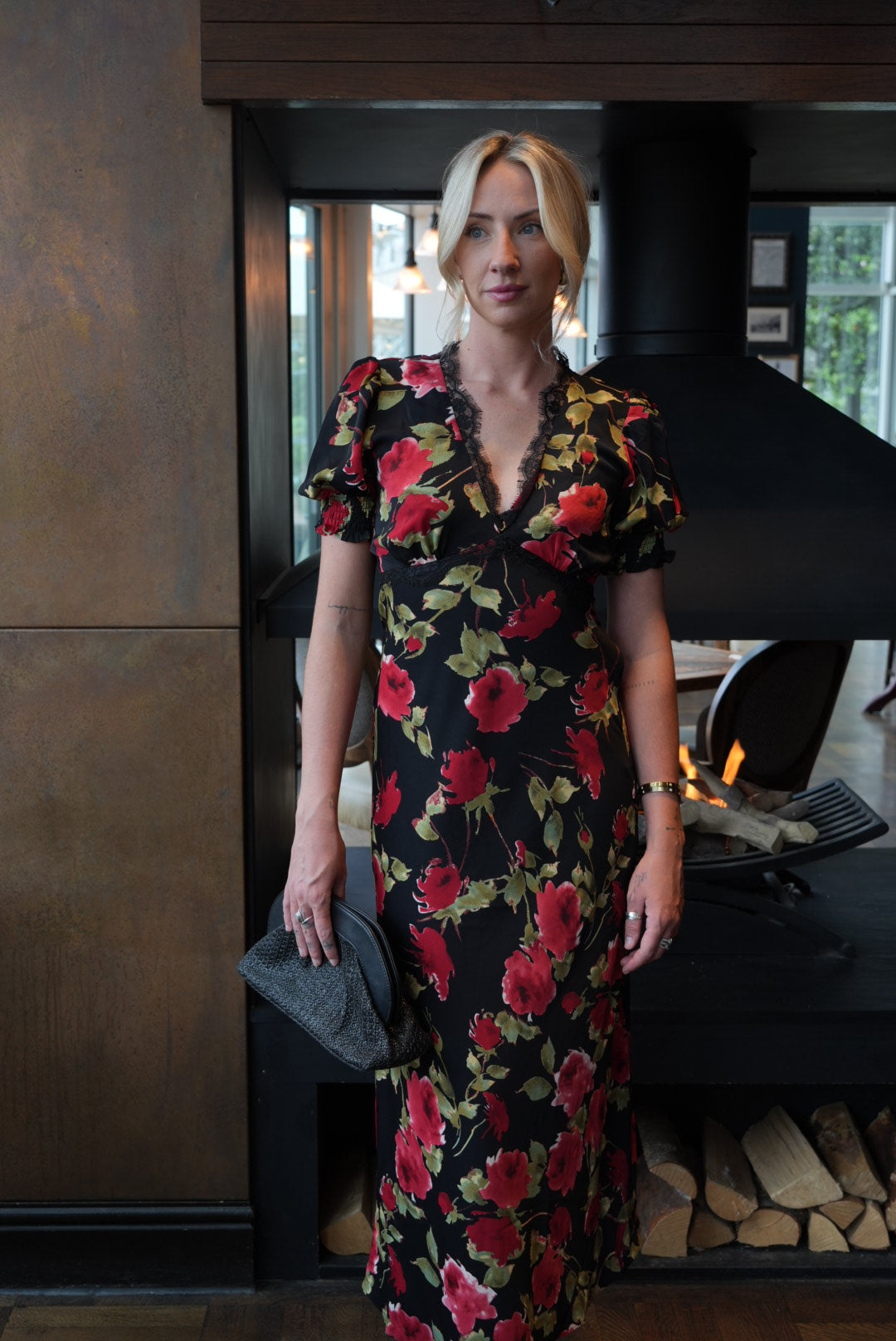 Black Floral Lace Trim Detail Midi Dress - jqwholesale.com