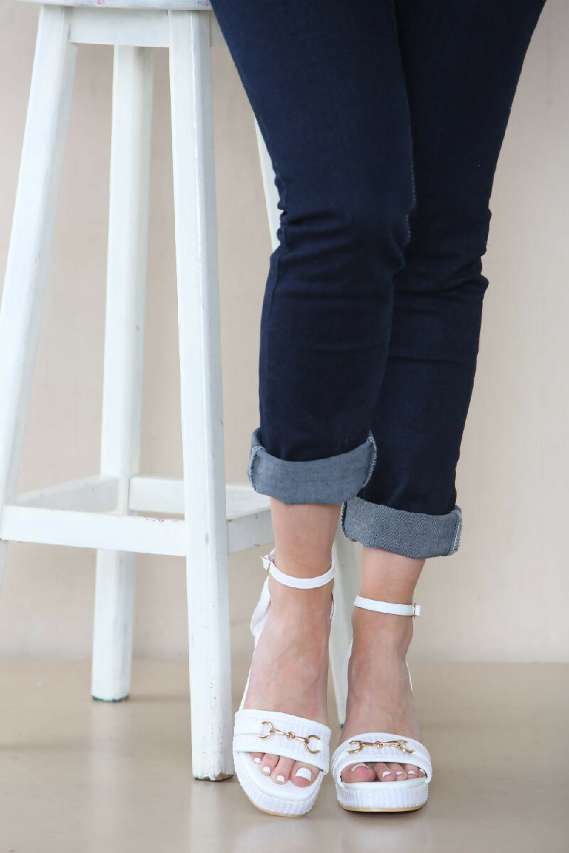 CWR2WHITE_6_1000x1500