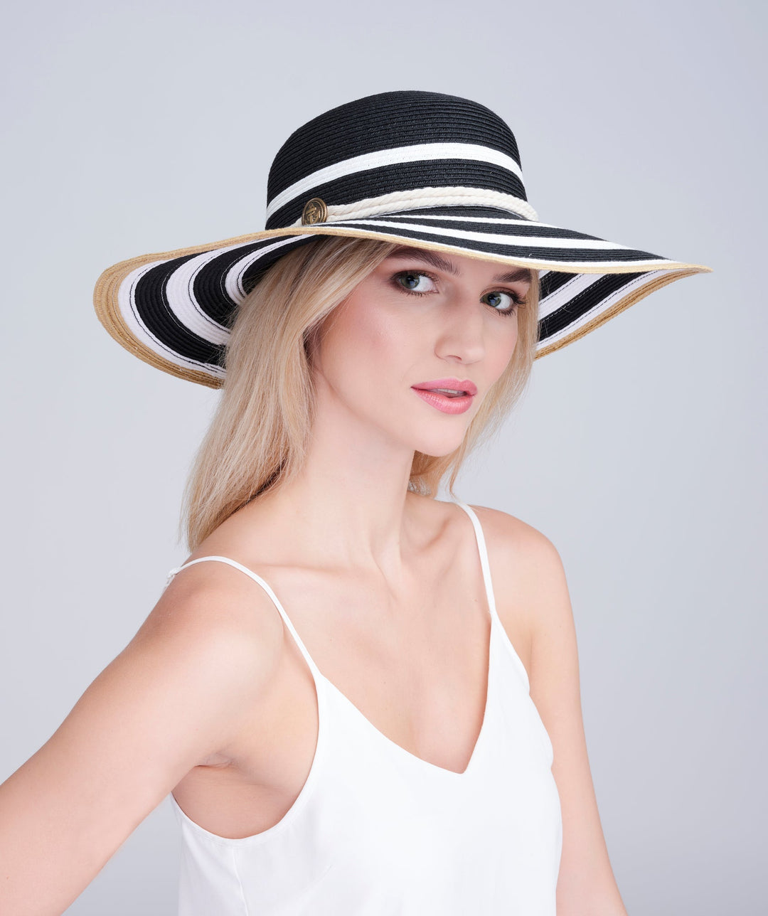 Samara Hat - White/Black - jqwholesale.com