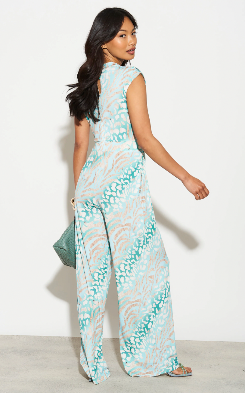 Sarry High neck Jumpsuit in Leopard Green print - jqwholesale.com