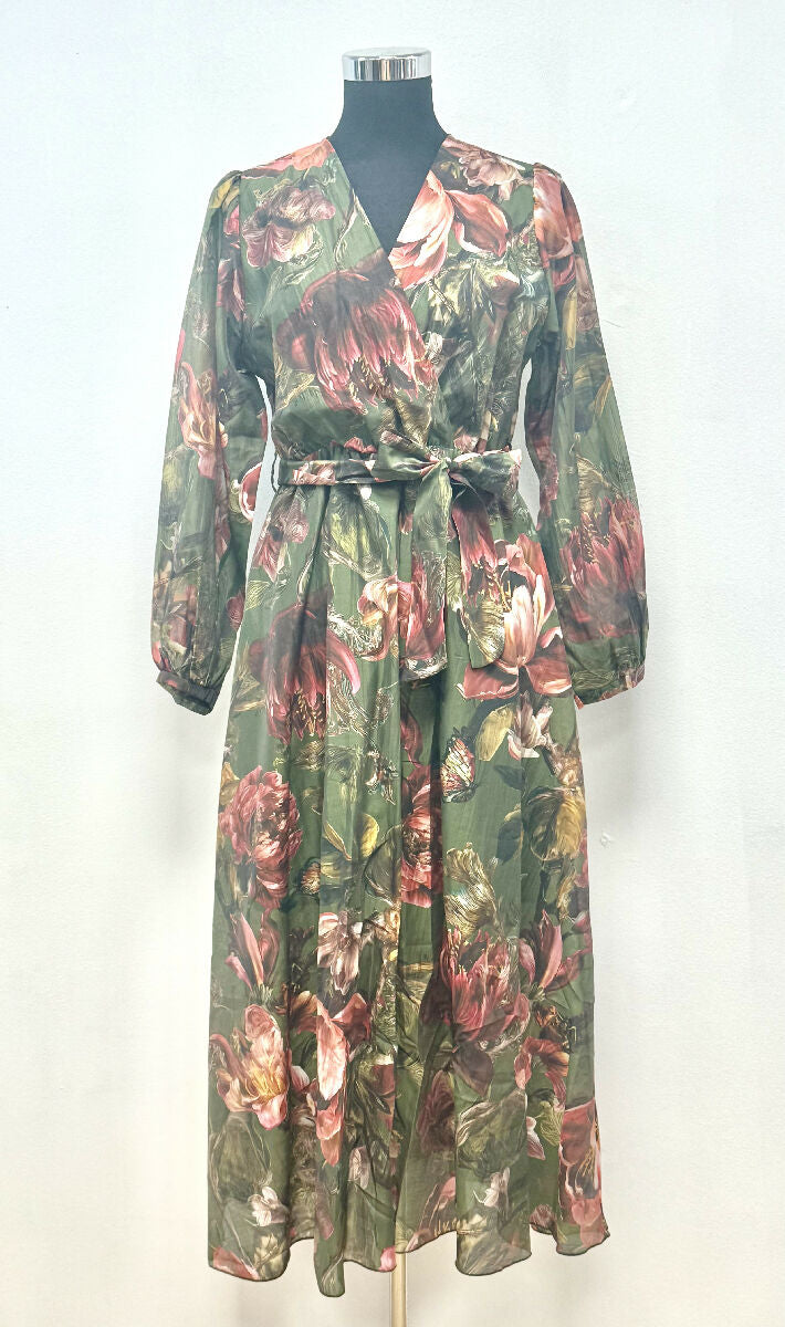 Flowy Long Floral Print Dress — Romantic Elegance