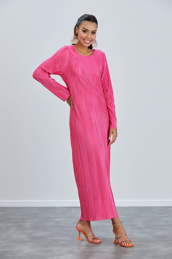 Long Sleeve Shift Pleated Maxi Dress in Fuchsia - jqwholesale.com