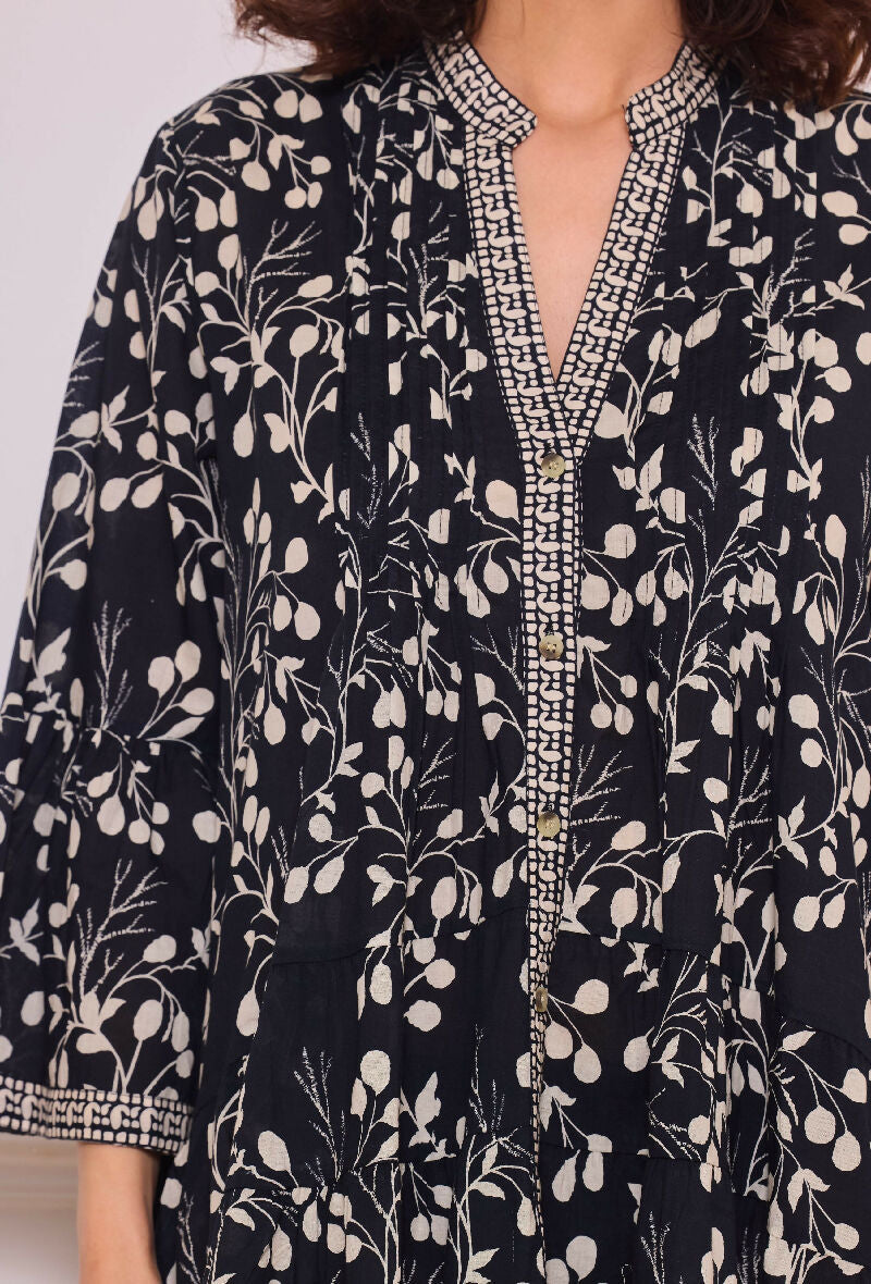 Short A-line dress in printed cotton- Black