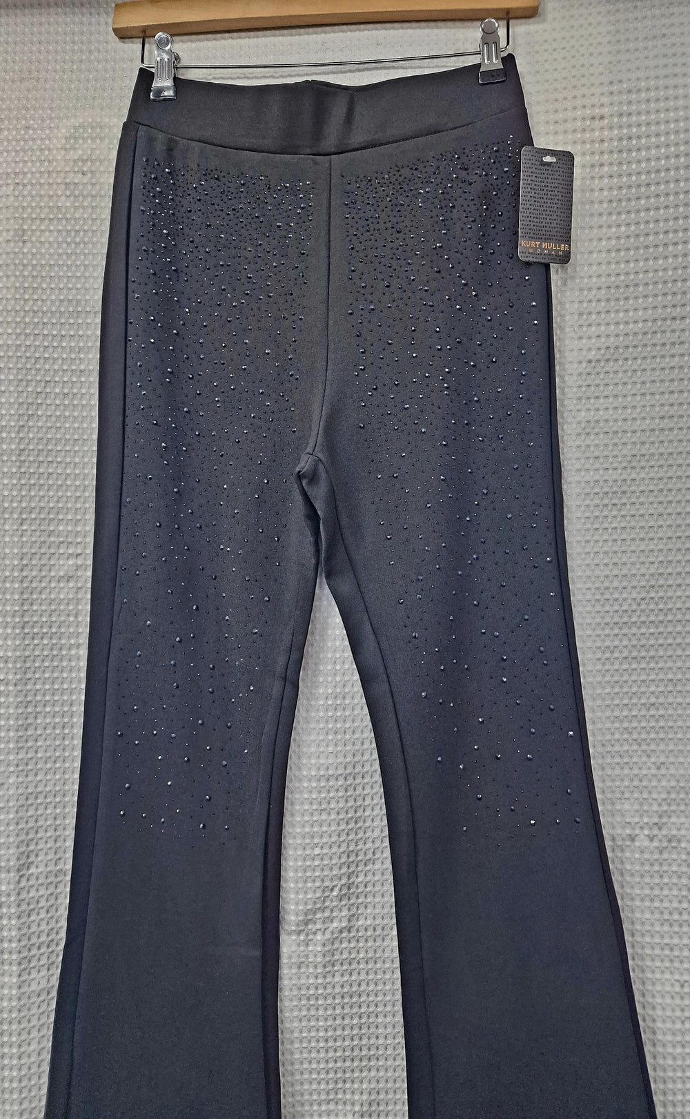 (4P.PACK) Half Sequin Bootcut Stretch Black Trousers - jqwholesale.com