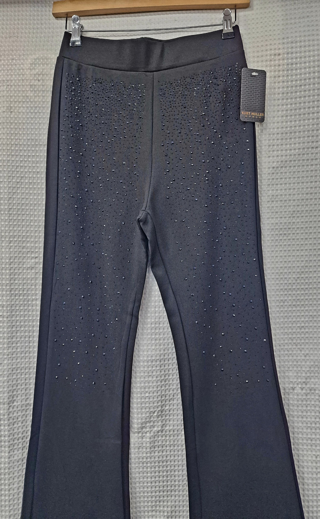 (4P.PACK) Half Sequin Bootcut Stretch Black Trousers - jqwholesale.com