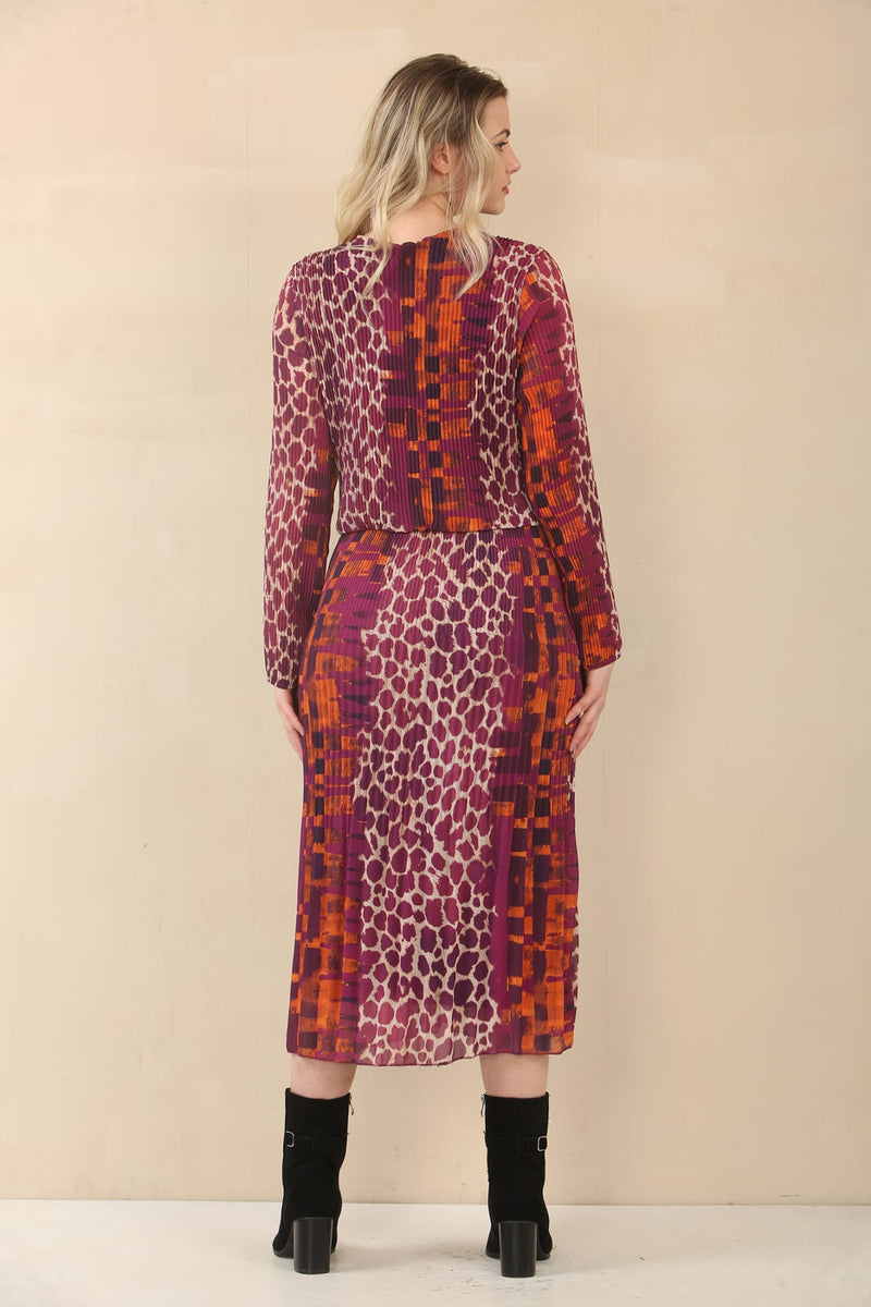 Leopard Abstract V Neck Plissee Layered Maxi Dress - jqwholesale.com