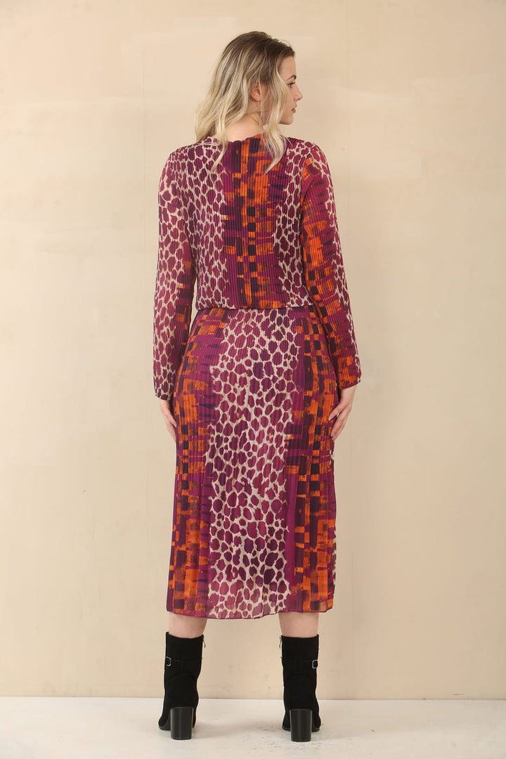 Leopard Abstract V Neck Plissee Layered Maxi Dress - jqwholesale.com