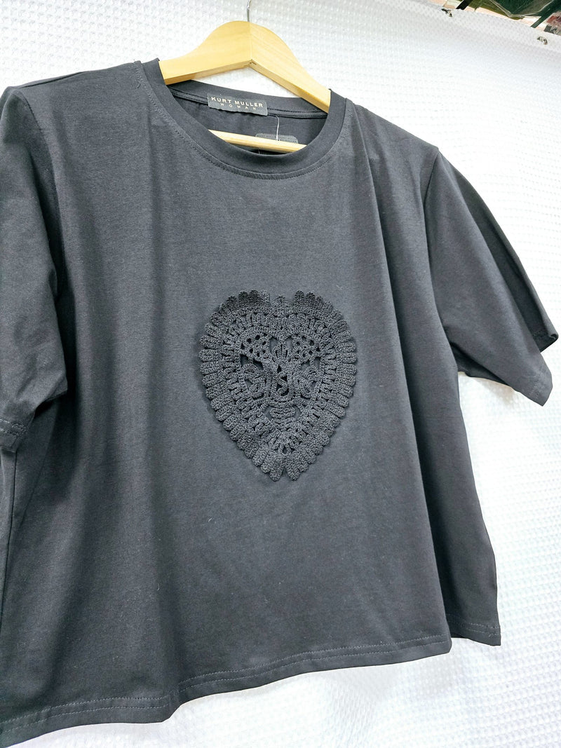 (2P.PACK) Crochet Heart Detail Cotton T-Shirt - jqwholesale.com