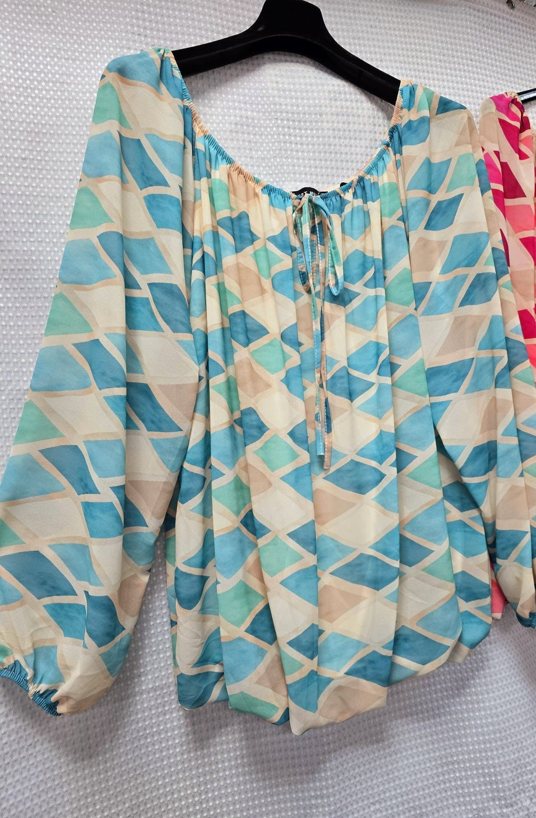 Athena Diamond Bardot Bubble Hem Blouse - jqwholesale.com