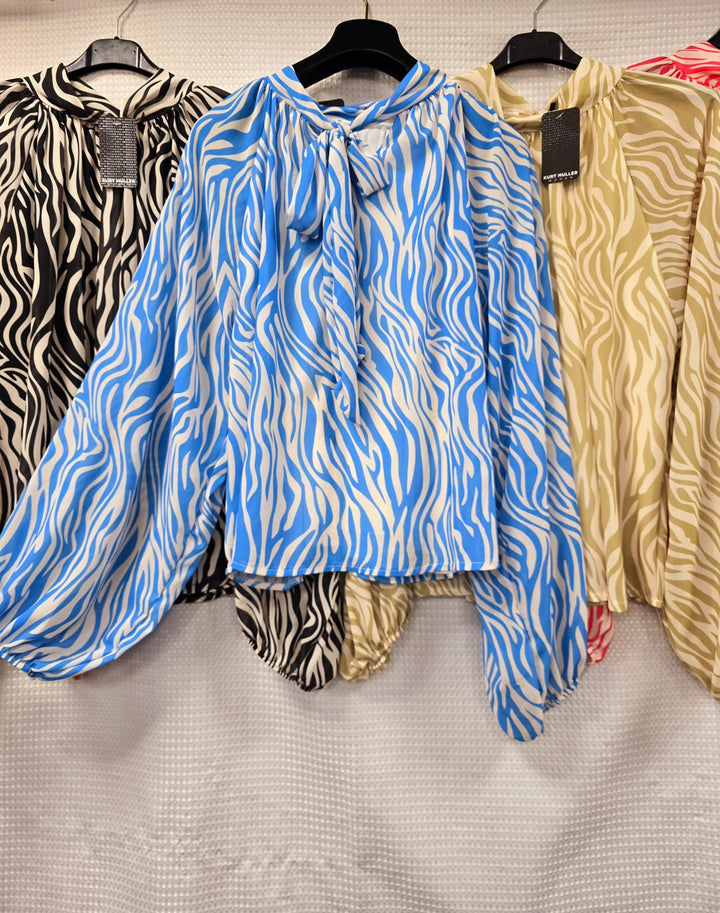 Bow Back Zebra Print Blouse - jqwholesale.com