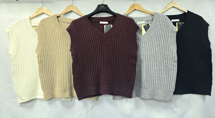 Oversized V Mini Cable Slipover Knit Vest - jqwholesale.com