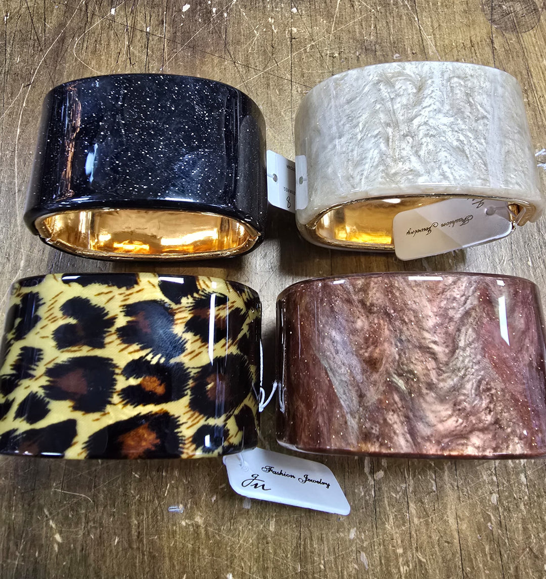 Shimmer Gold Metal Clasp Cuff Bracelet - jqwholesale.com