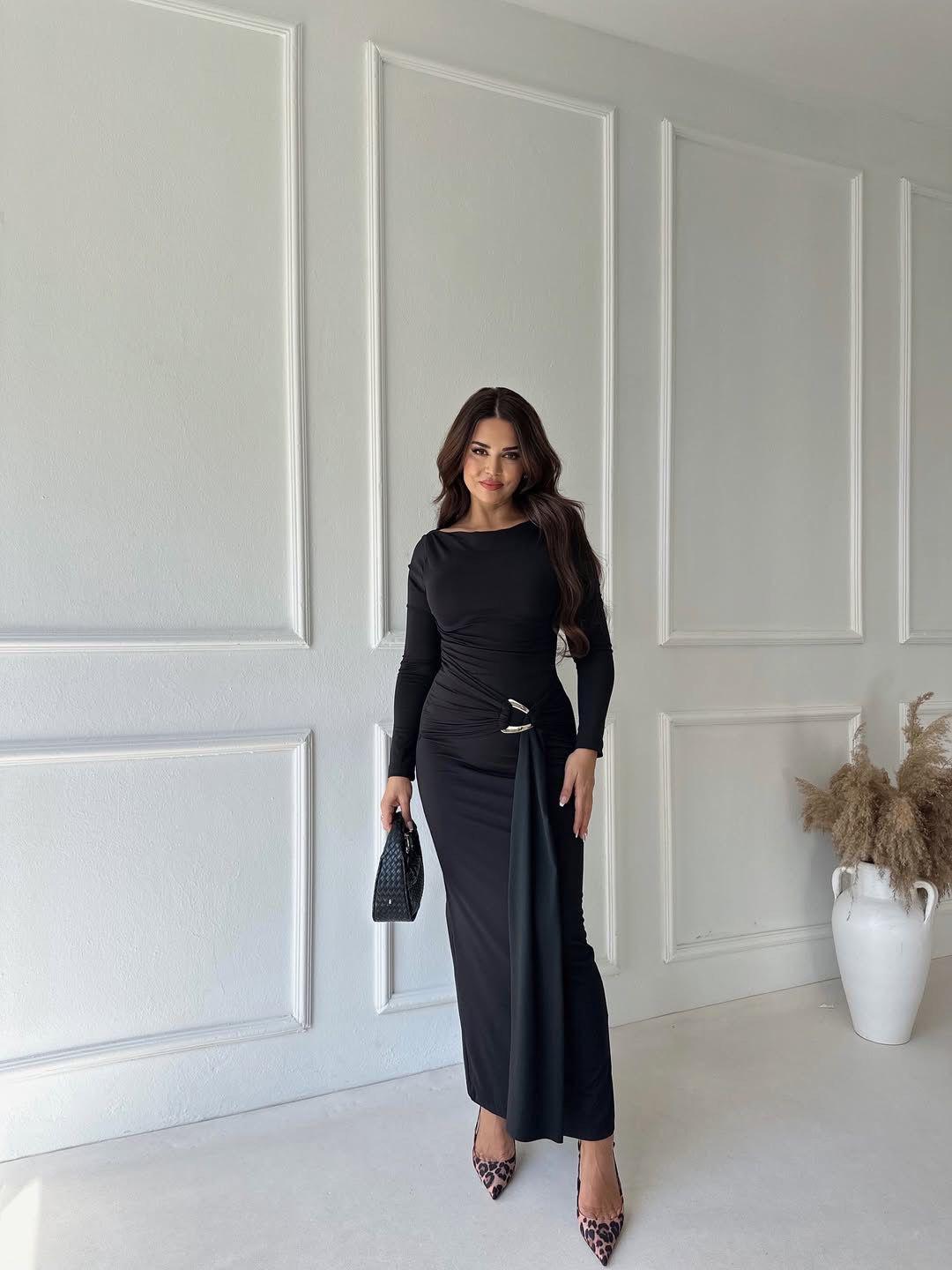 Elegant Draped Ring Detail Maxi Dress – Black