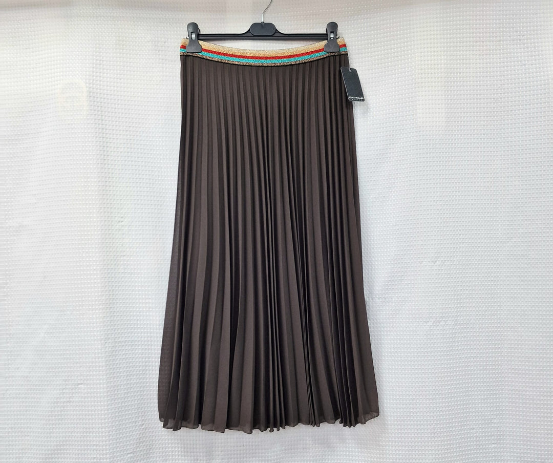 Pleated Midi Skirt with Rainbow Elasticated Waistband - jqwholesale.com