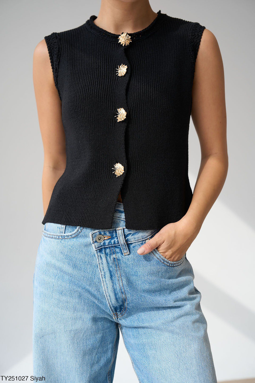 Sleeveless Gold-Button Knit Vest in Black