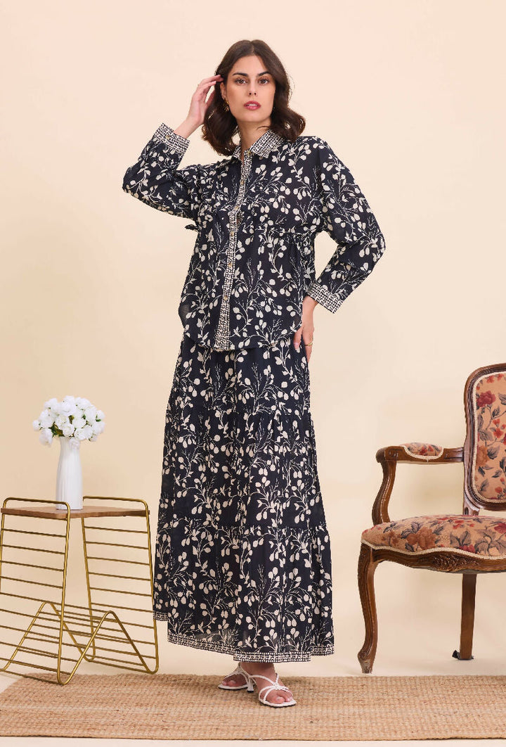 Long cotton skirt with floral print - Black