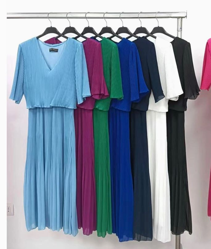 Plain Plissee Pleated Layered Maxi Dress - jqwholesale.com