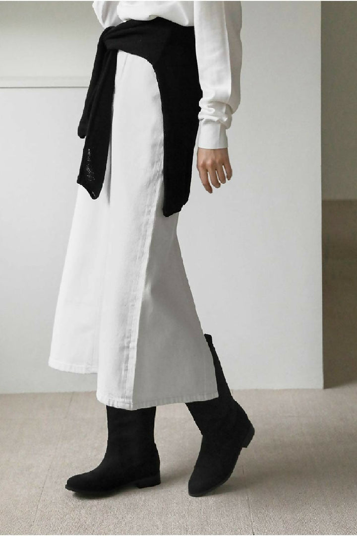 Black Suede Designer Calf High Flat Boot (PACK OF 12 PAIRS UK3-UK8) - jqwholesale.com