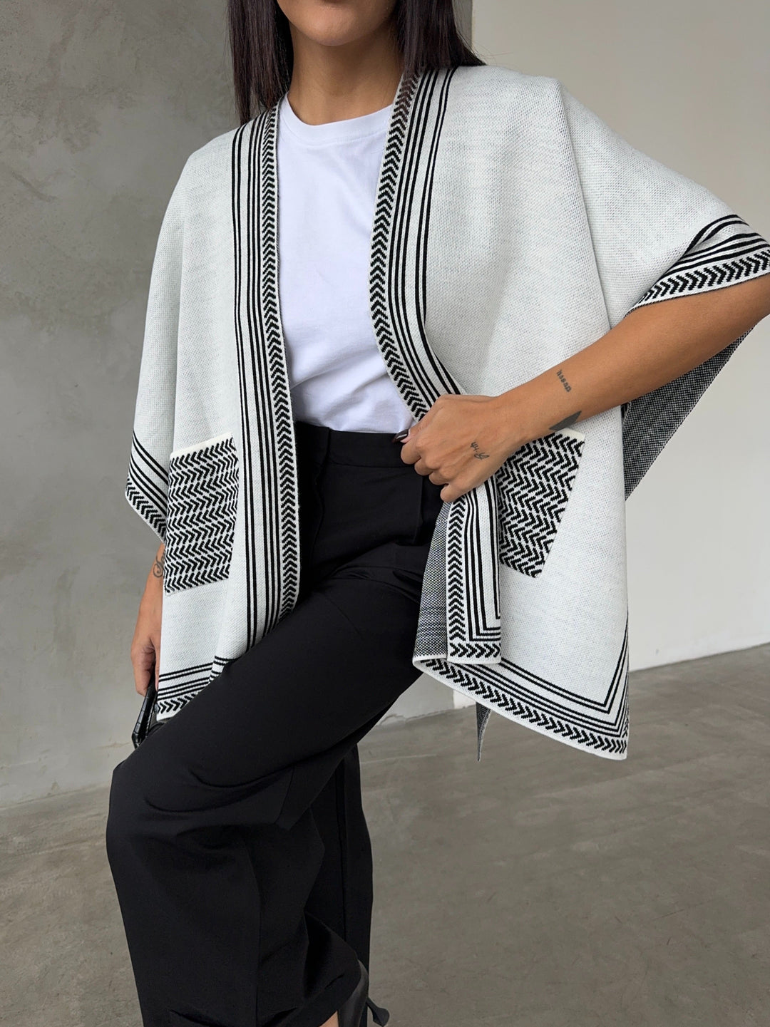 Knitted Cardigan/Poncho with Stripe Edge – Ecru - jqwholesale.com
