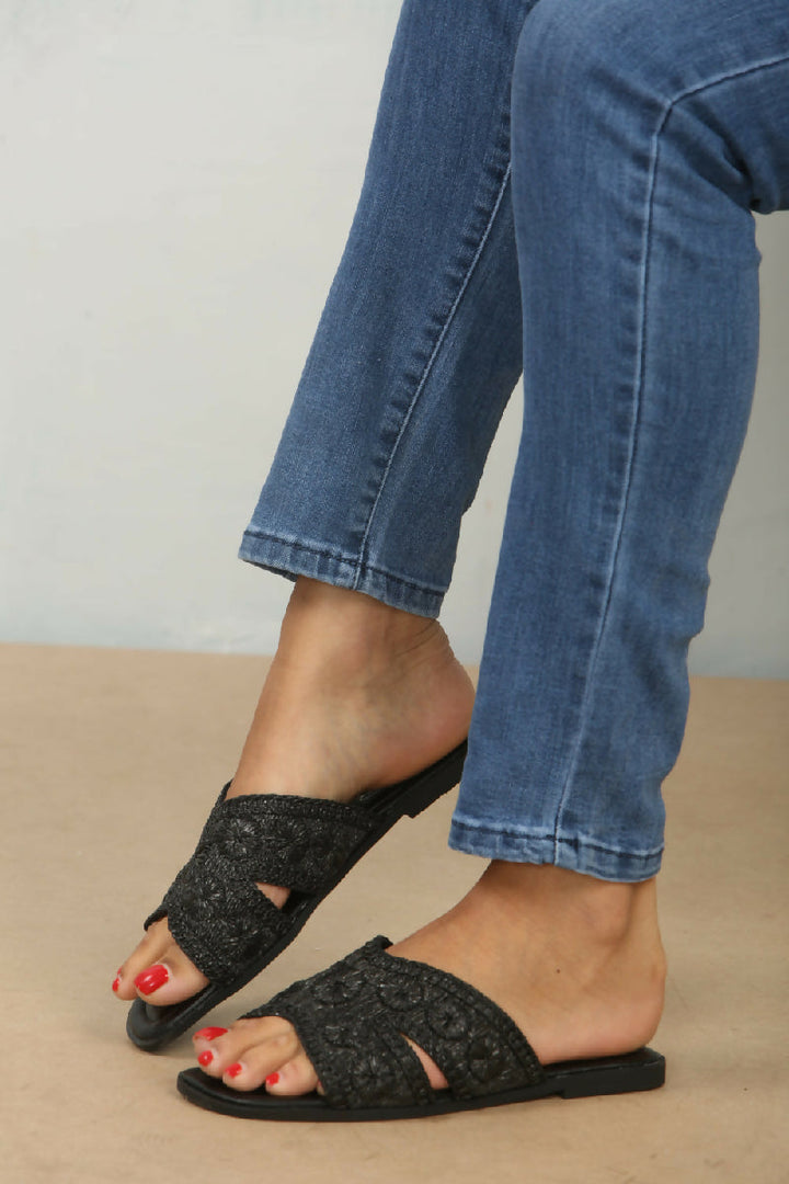 HY5001 - BLACK RAFFIA (1)