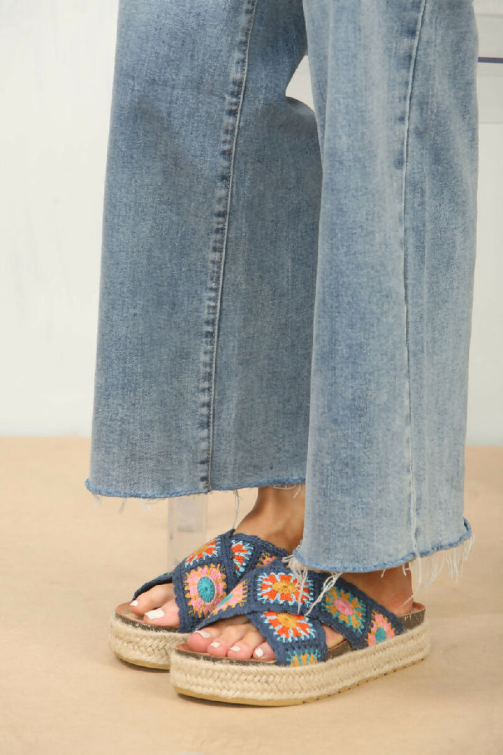 TT2502NAVY_2_1000x1500