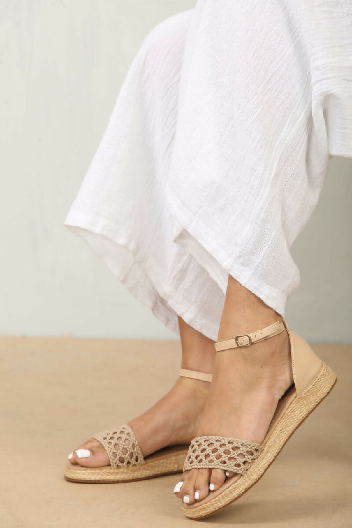 FFR11DNUDE_1000x1500